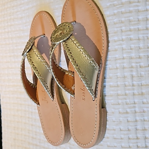 Jack Roger's Sandals Gold size 6.5 perfect much perfect - Picture 2 of 6